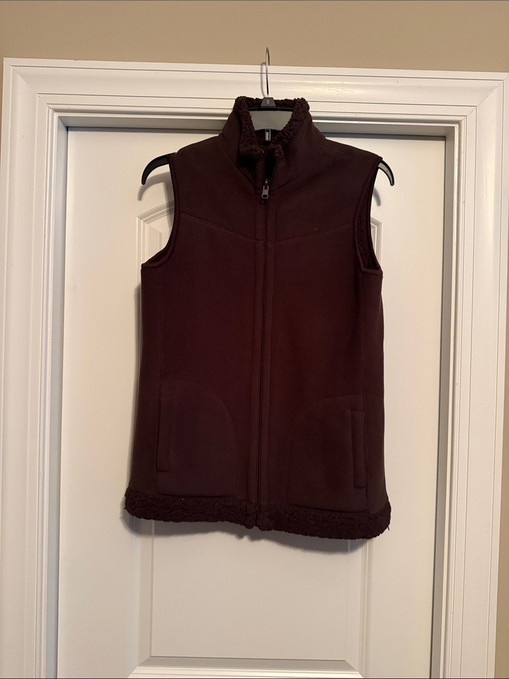 Women's Brown reversible Fleece Zip-Up Vest